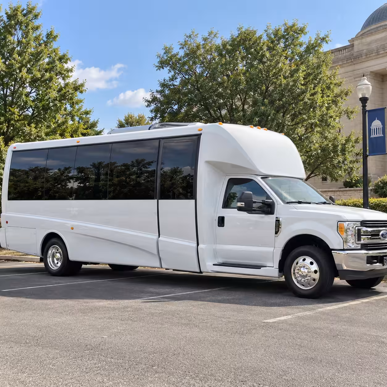 15 passenger minibus