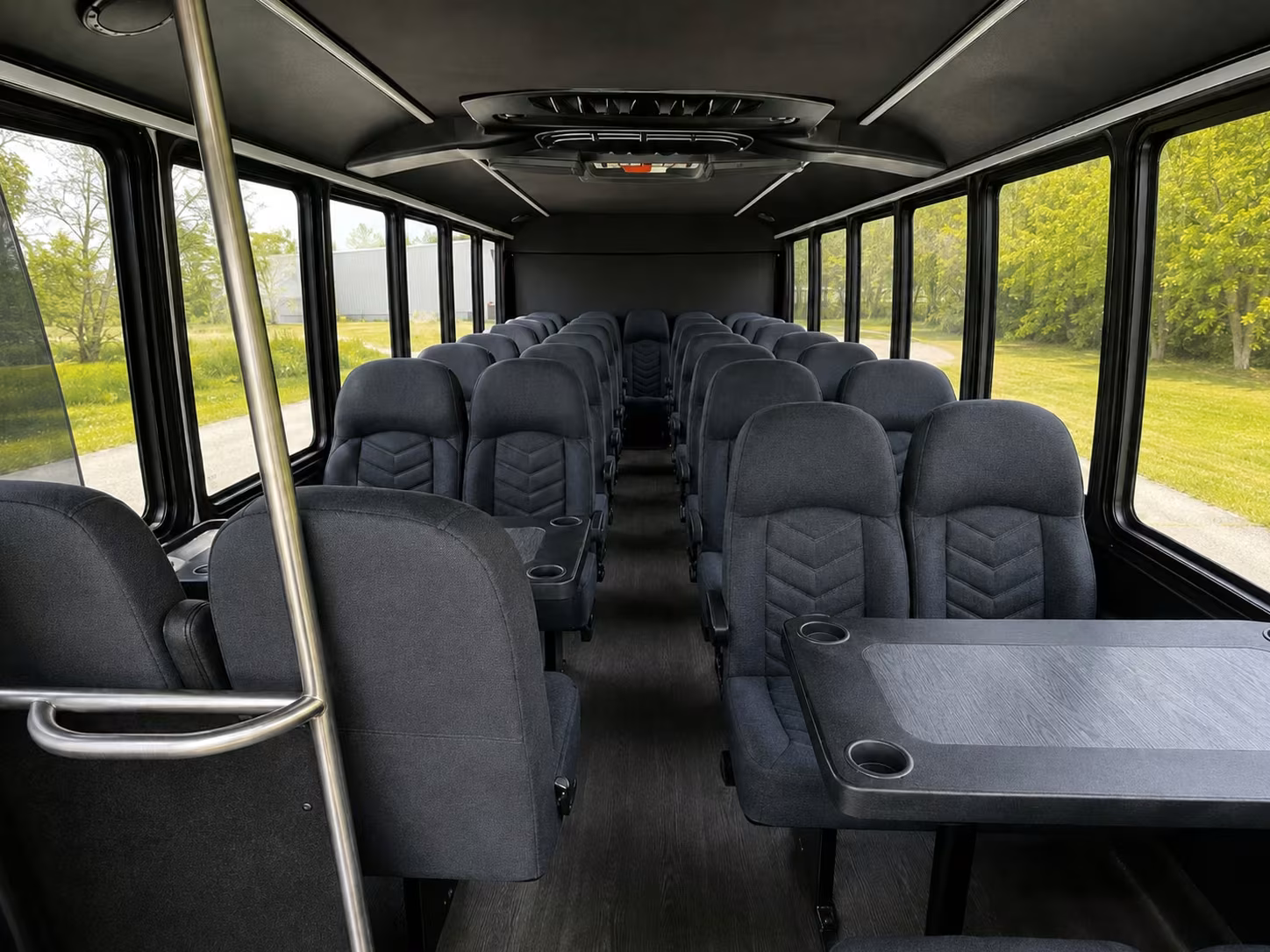 minibus rentals for stamford and bridgeport concert venues