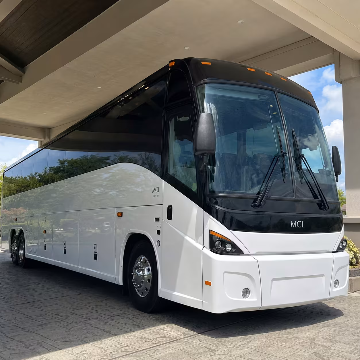 stamford airport transportation